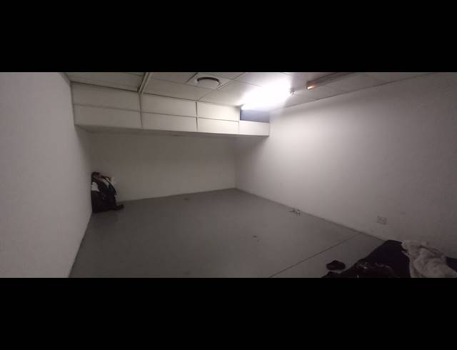 1,000M² OFFICE TO LET IN BRYANSTON